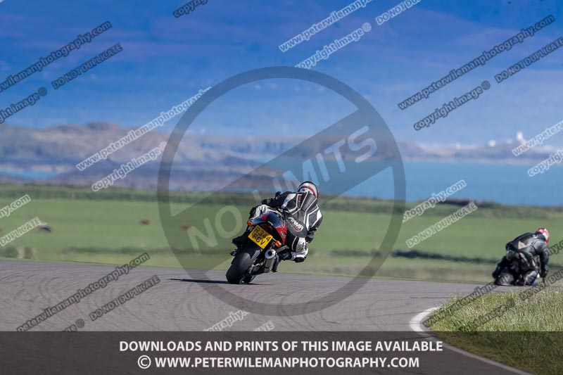 anglesey no limits trackday;anglesey photographs;anglesey trackday photographs;enduro digital images;event digital images;eventdigitalimages;no limits trackdays;peter wileman photography;racing digital images;trac mon;trackday digital images;trackday photos;ty croes