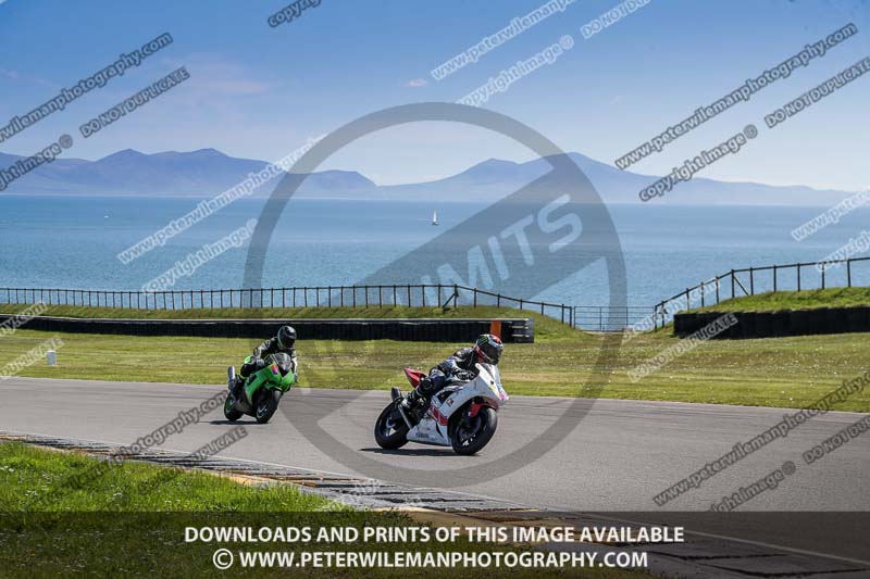 anglesey no limits trackday;anglesey photographs;anglesey trackday photographs;enduro digital images;event digital images;eventdigitalimages;no limits trackdays;peter wileman photography;racing digital images;trac mon;trackday digital images;trackday photos;ty croes