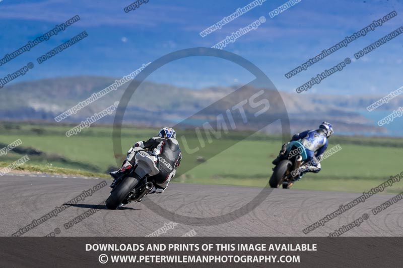 anglesey no limits trackday;anglesey photographs;anglesey trackday photographs;enduro digital images;event digital images;eventdigitalimages;no limits trackdays;peter wileman photography;racing digital images;trac mon;trackday digital images;trackday photos;ty croes