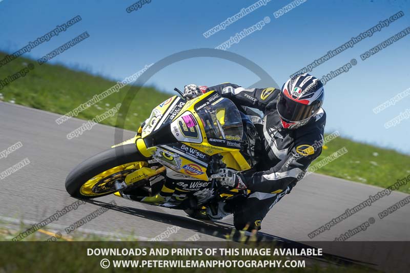 anglesey no limits trackday;anglesey photographs;anglesey trackday photographs;enduro digital images;event digital images;eventdigitalimages;no limits trackdays;peter wileman photography;racing digital images;trac mon;trackday digital images;trackday photos;ty croes