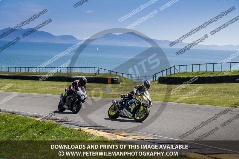 anglesey no limits trackday;anglesey photographs;anglesey trackday photographs;enduro digital images;event digital images;eventdigitalimages;no limits trackdays;peter wileman photography;racing digital images;trac mon;trackday digital images;trackday photos;ty croes