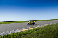 anglesey-no-limits-trackday;anglesey-photographs;anglesey-trackday-photographs;enduro-digital-images;event-digital-images;eventdigitalimages;no-limits-trackdays;peter-wileman-photography;racing-digital-images;trac-mon;trackday-digital-images;trackday-photos;ty-croes