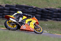 anglesey-no-limits-trackday;anglesey-photographs;anglesey-trackday-photographs;enduro-digital-images;event-digital-images;eventdigitalimages;no-limits-trackdays;peter-wileman-photography;racing-digital-images;trac-mon;trackday-digital-images;trackday-photos;ty-croes