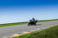 anglesey-no-limits-trackday;anglesey-photographs;anglesey-trackday-photographs;enduro-digital-images;event-digital-images;eventdigitalimages;no-limits-trackdays;peter-wileman-photography;racing-digital-images;trac-mon;trackday-digital-images;trackday-photos;ty-croes