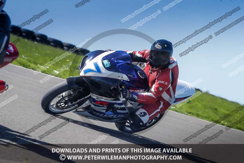 anglesey no limits trackday;anglesey photographs;anglesey trackday photographs;enduro digital images;event digital images;eventdigitalimages;no limits trackdays;peter wileman photography;racing digital images;trac mon;trackday digital images;trackday photos;ty croes