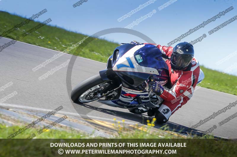 anglesey no limits trackday;anglesey photographs;anglesey trackday photographs;enduro digital images;event digital images;eventdigitalimages;no limits trackdays;peter wileman photography;racing digital images;trac mon;trackday digital images;trackday photos;ty croes