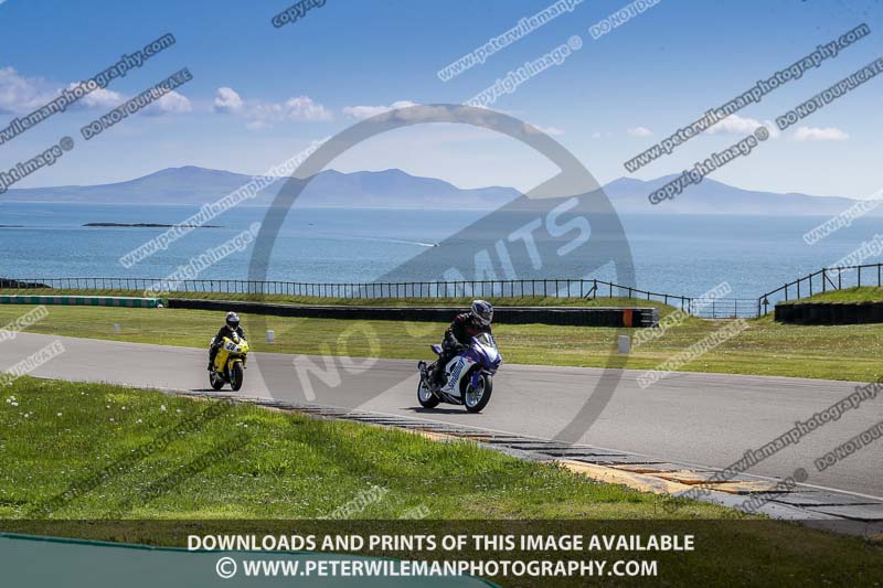 anglesey no limits trackday;anglesey photographs;anglesey trackday photographs;enduro digital images;event digital images;eventdigitalimages;no limits trackdays;peter wileman photography;racing digital images;trac mon;trackday digital images;trackday photos;ty croes