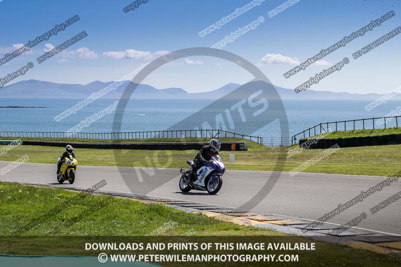 anglesey no limits trackday;anglesey photographs;anglesey trackday photographs;enduro digital images;event digital images;eventdigitalimages;no limits trackdays;peter wileman photography;racing digital images;trac mon;trackday digital images;trackday photos;ty croes