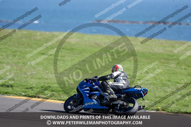 anglesey no limits trackday;anglesey photographs;anglesey trackday photographs;enduro digital images;event digital images;eventdigitalimages;no limits trackdays;peter wileman photography;racing digital images;trac mon;trackday digital images;trackday photos;ty croes