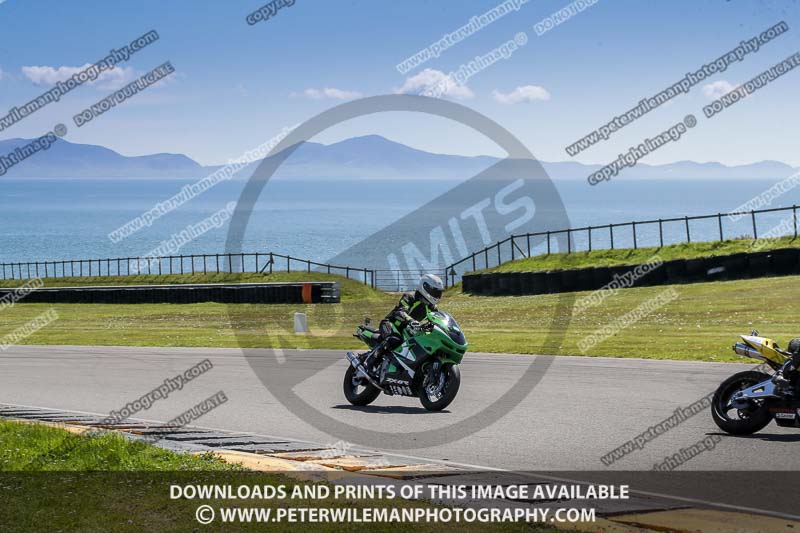 anglesey no limits trackday;anglesey photographs;anglesey trackday photographs;enduro digital images;event digital images;eventdigitalimages;no limits trackdays;peter wileman photography;racing digital images;trac mon;trackday digital images;trackday photos;ty croes