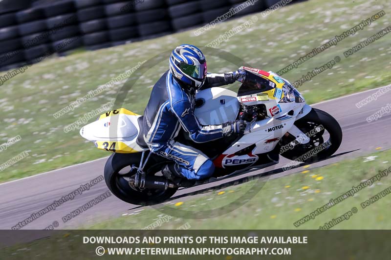 anglesey no limits trackday;anglesey photographs;anglesey trackday photographs;enduro digital images;event digital images;eventdigitalimages;no limits trackdays;peter wileman photography;racing digital images;trac mon;trackday digital images;trackday photos;ty croes