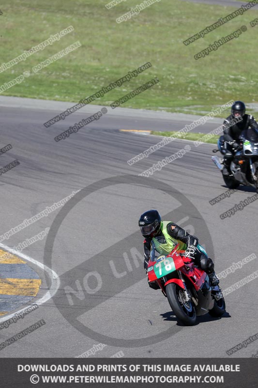 anglesey no limits trackday;anglesey photographs;anglesey trackday photographs;enduro digital images;event digital images;eventdigitalimages;no limits trackdays;peter wileman photography;racing digital images;trac mon;trackday digital images;trackday photos;ty croes