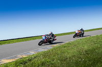 anglesey-no-limits-trackday;anglesey-photographs;anglesey-trackday-photographs;enduro-digital-images;event-digital-images;eventdigitalimages;no-limits-trackdays;peter-wileman-photography;racing-digital-images;trac-mon;trackday-digital-images;trackday-photos;ty-croes