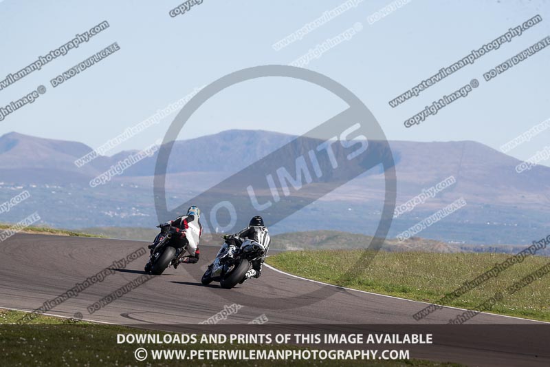 anglesey no limits trackday;anglesey photographs;anglesey trackday photographs;enduro digital images;event digital images;eventdigitalimages;no limits trackdays;peter wileman photography;racing digital images;trac mon;trackday digital images;trackday photos;ty croes