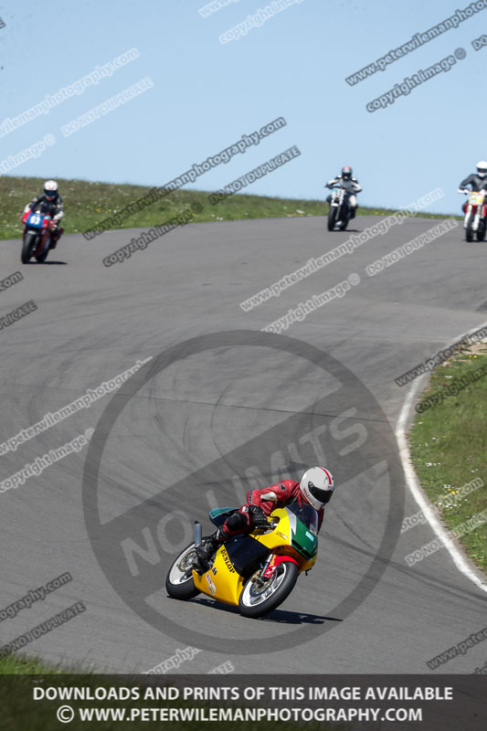 anglesey no limits trackday;anglesey photographs;anglesey trackday photographs;enduro digital images;event digital images;eventdigitalimages;no limits trackdays;peter wileman photography;racing digital images;trac mon;trackday digital images;trackday photos;ty croes