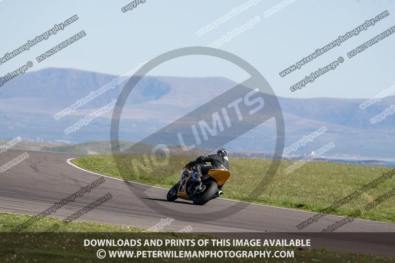 anglesey no limits trackday;anglesey photographs;anglesey trackday photographs;enduro digital images;event digital images;eventdigitalimages;no limits trackdays;peter wileman photography;racing digital images;trac mon;trackday digital images;trackday photos;ty croes