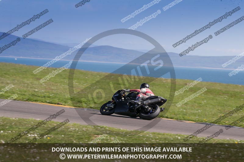 anglesey no limits trackday;anglesey photographs;anglesey trackday photographs;enduro digital images;event digital images;eventdigitalimages;no limits trackdays;peter wileman photography;racing digital images;trac mon;trackday digital images;trackday photos;ty croes