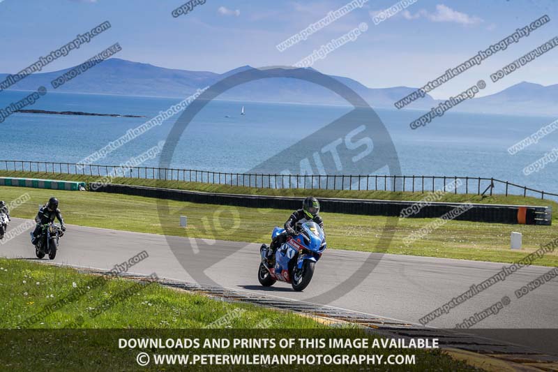 anglesey no limits trackday;anglesey photographs;anglesey trackday photographs;enduro digital images;event digital images;eventdigitalimages;no limits trackdays;peter wileman photography;racing digital images;trac mon;trackday digital images;trackday photos;ty croes