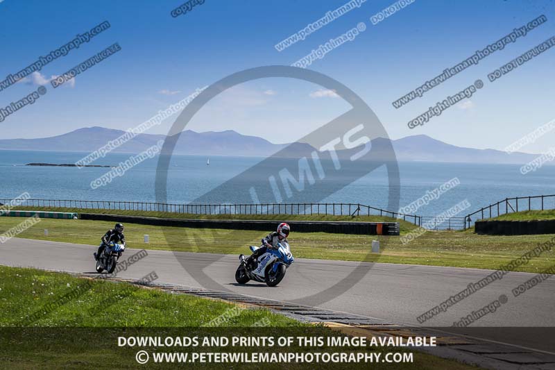 anglesey no limits trackday;anglesey photographs;anglesey trackday photographs;enduro digital images;event digital images;eventdigitalimages;no limits trackdays;peter wileman photography;racing digital images;trac mon;trackday digital images;trackday photos;ty croes