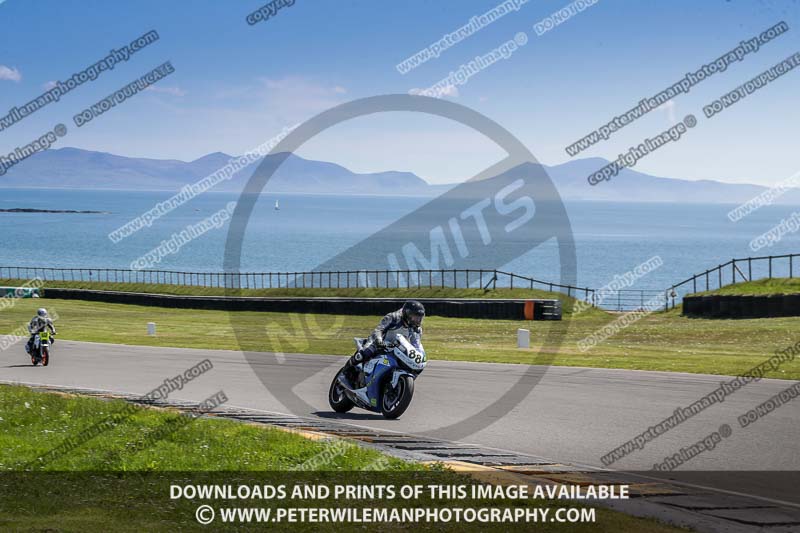 anglesey no limits trackday;anglesey photographs;anglesey trackday photographs;enduro digital images;event digital images;eventdigitalimages;no limits trackdays;peter wileman photography;racing digital images;trac mon;trackday digital images;trackday photos;ty croes