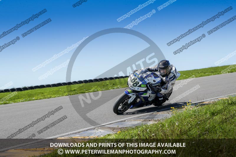 anglesey no limits trackday;anglesey photographs;anglesey trackday photographs;enduro digital images;event digital images;eventdigitalimages;no limits trackdays;peter wileman photography;racing digital images;trac mon;trackday digital images;trackday photos;ty croes