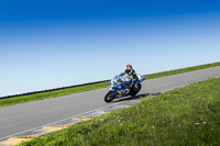 anglesey-no-limits-trackday;anglesey-photographs;anglesey-trackday-photographs;enduro-digital-images;event-digital-images;eventdigitalimages;no-limits-trackdays;peter-wileman-photography;racing-digital-images;trac-mon;trackday-digital-images;trackday-photos;ty-croes