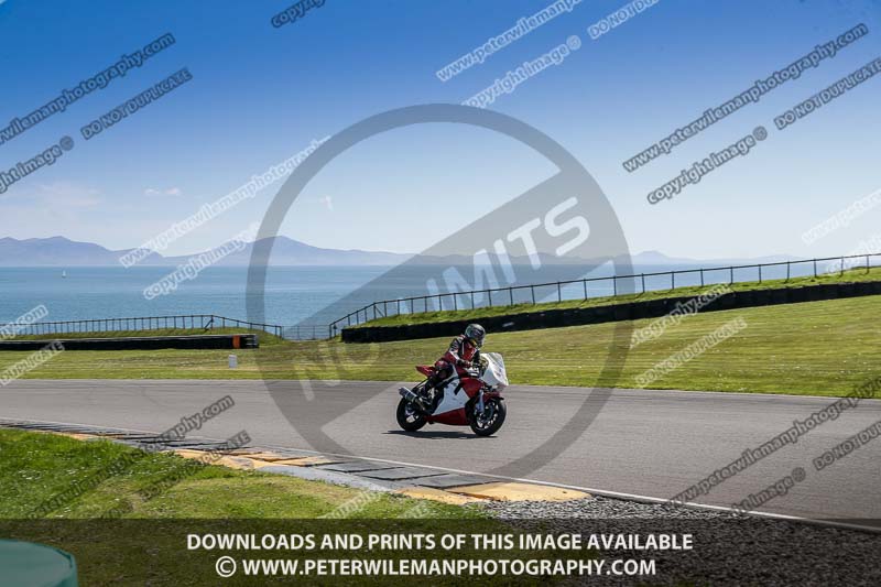 anglesey no limits trackday;anglesey photographs;anglesey trackday photographs;enduro digital images;event digital images;eventdigitalimages;no limits trackdays;peter wileman photography;racing digital images;trac mon;trackday digital images;trackday photos;ty croes