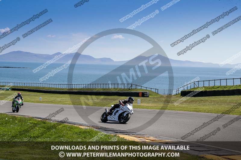 anglesey no limits trackday;anglesey photographs;anglesey trackday photographs;enduro digital images;event digital images;eventdigitalimages;no limits trackdays;peter wileman photography;racing digital images;trac mon;trackday digital images;trackday photos;ty croes