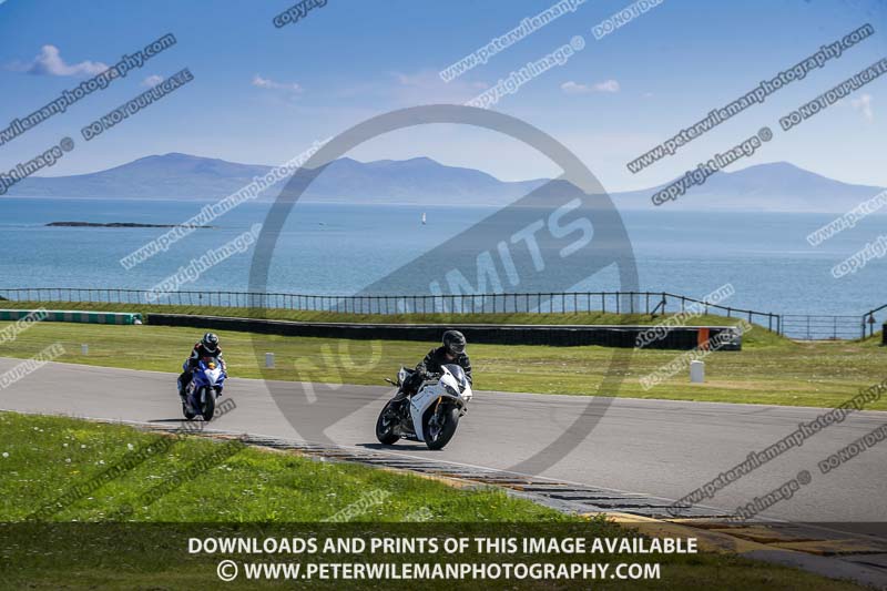 anglesey no limits trackday;anglesey photographs;anglesey trackday photographs;enduro digital images;event digital images;eventdigitalimages;no limits trackdays;peter wileman photography;racing digital images;trac mon;trackday digital images;trackday photos;ty croes