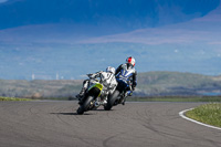 anglesey-no-limits-trackday;anglesey-photographs;anglesey-trackday-photographs;enduro-digital-images;event-digital-images;eventdigitalimages;no-limits-trackdays;peter-wileman-photography;racing-digital-images;trac-mon;trackday-digital-images;trackday-photos;ty-croes