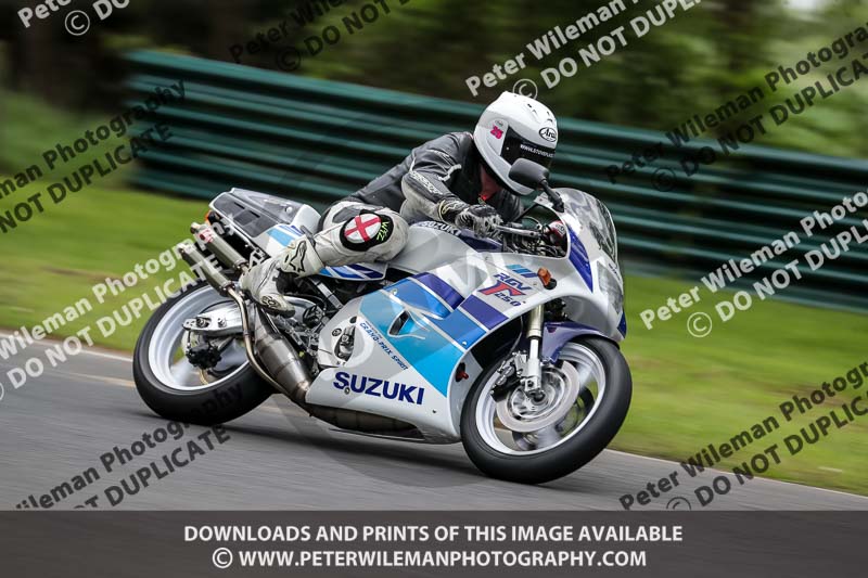 cadwell no limits trackday;cadwell park;cadwell park photographs;cadwell trackday photographs;enduro digital images;event digital images;eventdigitalimages;no limits trackdays;peter wileman photography;racing digital images;trackday digital images;trackday photos