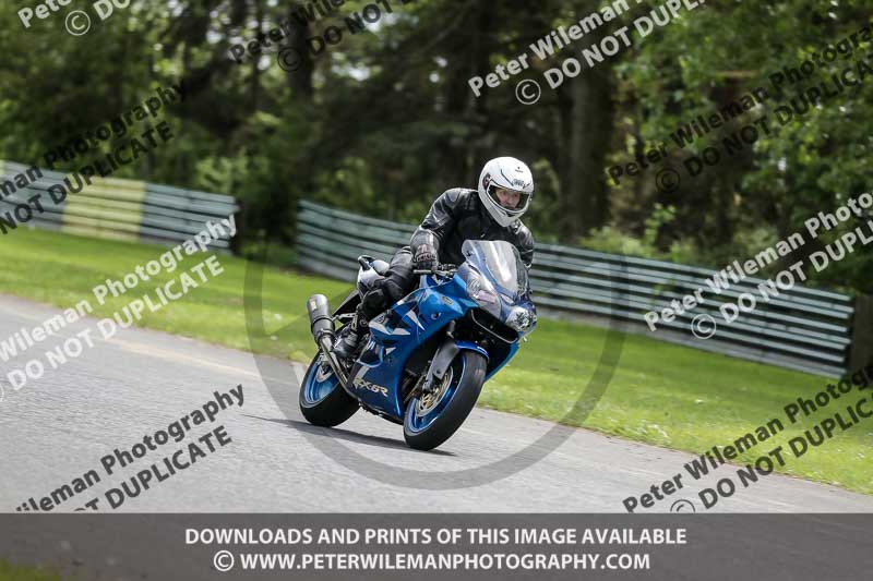 cadwell no limits trackday;cadwell park;cadwell park photographs;cadwell trackday photographs;enduro digital images;event digital images;eventdigitalimages;no limits trackdays;peter wileman photography;racing digital images;trackday digital images;trackday photos