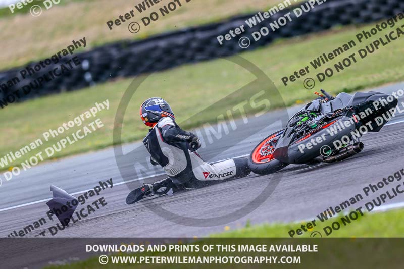 PJM Photography;anglesey no limits trackday;anglesey photographs;anglesey trackday photographs;enduro digital images;event digital images;eventdigitalimages;no limits trackdays;peter wileman photography;racing digital images;trac mon;trackday digital images;trackday photos;ty croes