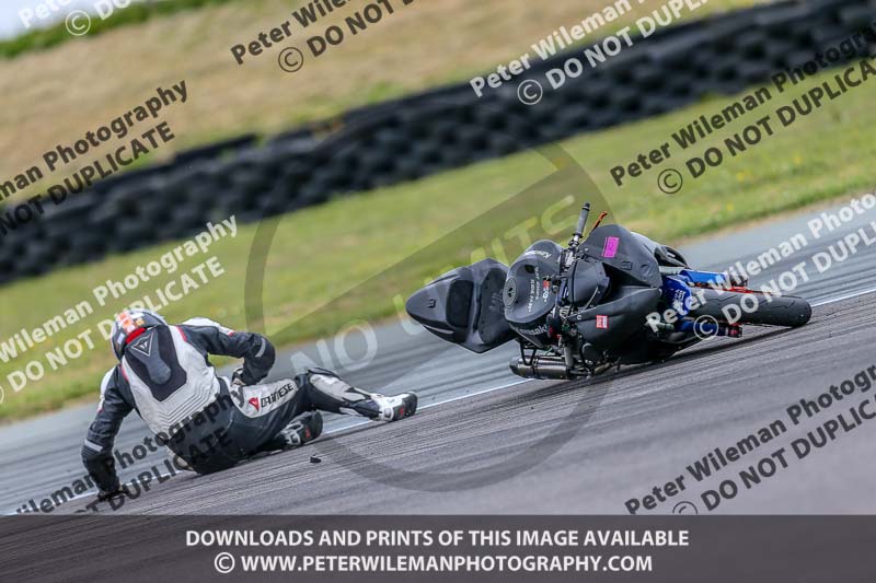 PJM Photography;anglesey no limits trackday;anglesey photographs;anglesey trackday photographs;enduro digital images;event digital images;eventdigitalimages;no limits trackdays;peter wileman photography;racing digital images;trac mon;trackday digital images;trackday photos;ty croes