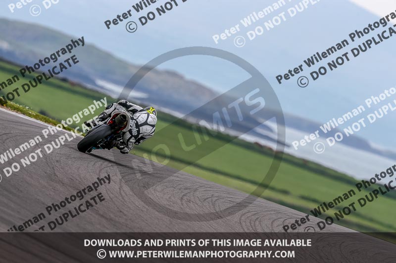 PJM Photography;anglesey no limits trackday;anglesey photographs;anglesey trackday photographs;enduro digital images;event digital images;eventdigitalimages;no limits trackdays;peter wileman photography;racing digital images;trac mon;trackday digital images;trackday photos;ty croes