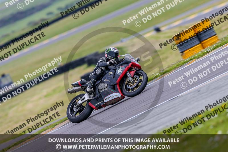 PJM Photography;anglesey no limits trackday;anglesey photographs;anglesey trackday photographs;enduro digital images;event digital images;eventdigitalimages;no limits trackdays;peter wileman photography;racing digital images;trac mon;trackday digital images;trackday photos;ty croes