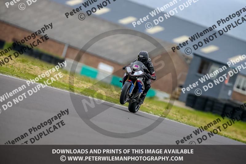 PJM Photography;anglesey no limits trackday;anglesey photographs;anglesey trackday photographs;enduro digital images;event digital images;eventdigitalimages;no limits trackdays;peter wileman photography;racing digital images;trac mon;trackday digital images;trackday photos;ty croes