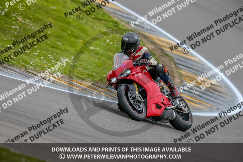 PJM Photography;anglesey no limits trackday;anglesey photographs;anglesey trackday photographs;enduro digital images;event digital images;eventdigitalimages;no limits trackdays;peter wileman photography;racing digital images;trac mon;trackday digital images;trackday photos;ty croes