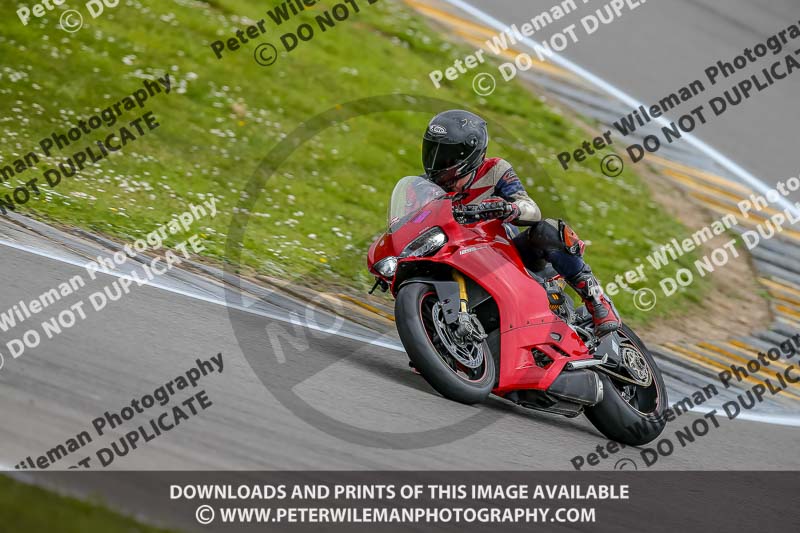 PJM Photography;anglesey no limits trackday;anglesey photographs;anglesey trackday photographs;enduro digital images;event digital images;eventdigitalimages;no limits trackdays;peter wileman photography;racing digital images;trac mon;trackday digital images;trackday photos;ty croes