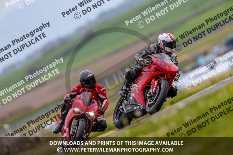 PJM Photography;anglesey no limits trackday;anglesey photographs;anglesey trackday photographs;enduro digital images;event digital images;eventdigitalimages;no limits trackdays;peter wileman photography;racing digital images;trac mon;trackday digital images;trackday photos;ty croes