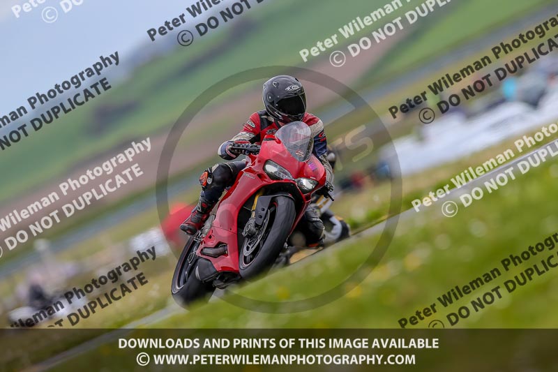 PJM Photography;anglesey no limits trackday;anglesey photographs;anglesey trackday photographs;enduro digital images;event digital images;eventdigitalimages;no limits trackdays;peter wileman photography;racing digital images;trac mon;trackday digital images;trackday photos;ty croes