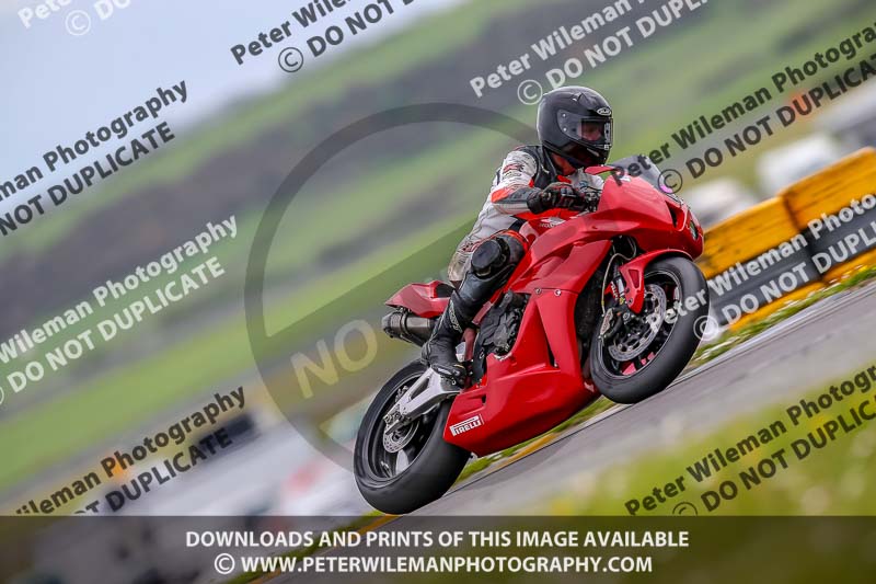 PJM Photography;anglesey no limits trackday;anglesey photographs;anglesey trackday photographs;enduro digital images;event digital images;eventdigitalimages;no limits trackdays;peter wileman photography;racing digital images;trac mon;trackday digital images;trackday photos;ty croes