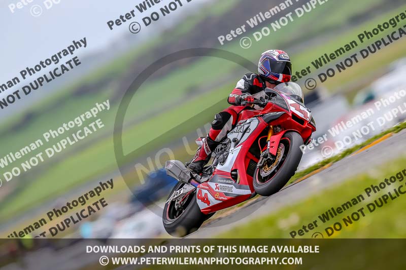 PJM Photography;anglesey no limits trackday;anglesey photographs;anglesey trackday photographs;enduro digital images;event digital images;eventdigitalimages;no limits trackdays;peter wileman photography;racing digital images;trac mon;trackday digital images;trackday photos;ty croes