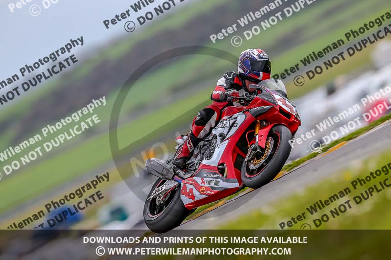 PJM Photography;anglesey no limits trackday;anglesey photographs;anglesey trackday photographs;enduro digital images;event digital images;eventdigitalimages;no limits trackdays;peter wileman photography;racing digital images;trac mon;trackday digital images;trackday photos;ty croes