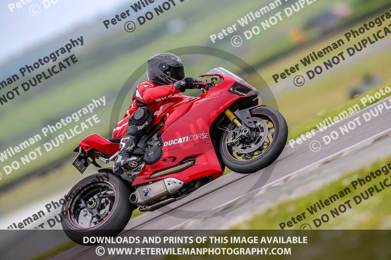 PJM Photography;anglesey no limits trackday;anglesey photographs;anglesey trackday photographs;enduro digital images;event digital images;eventdigitalimages;no limits trackdays;peter wileman photography;racing digital images;trac mon;trackday digital images;trackday photos;ty croes