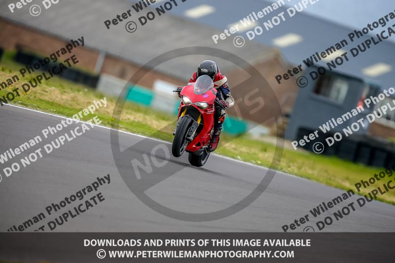 PJM Photography;anglesey no limits trackday;anglesey photographs;anglesey trackday photographs;enduro digital images;event digital images;eventdigitalimages;no limits trackdays;peter wileman photography;racing digital images;trac mon;trackday digital images;trackday photos;ty croes