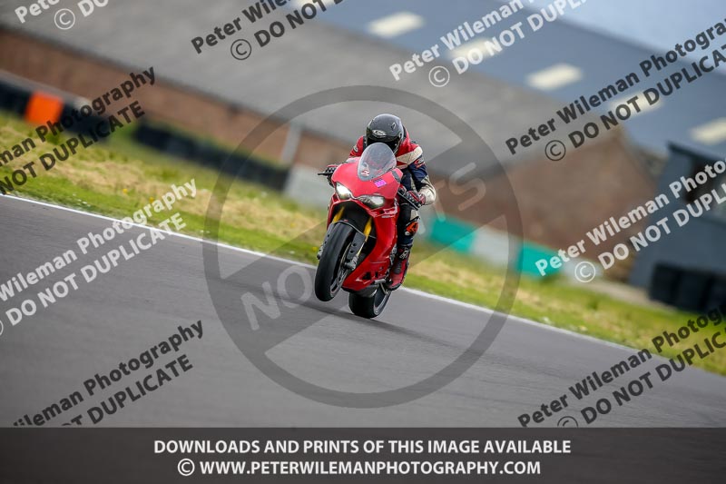 PJM Photography;anglesey no limits trackday;anglesey photographs;anglesey trackday photographs;enduro digital images;event digital images;eventdigitalimages;no limits trackdays;peter wileman photography;racing digital images;trac mon;trackday digital images;trackday photos;ty croes