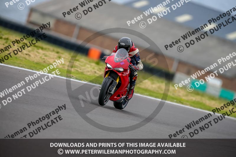 PJM Photography;anglesey no limits trackday;anglesey photographs;anglesey trackday photographs;enduro digital images;event digital images;eventdigitalimages;no limits trackdays;peter wileman photography;racing digital images;trac mon;trackday digital images;trackday photos;ty croes