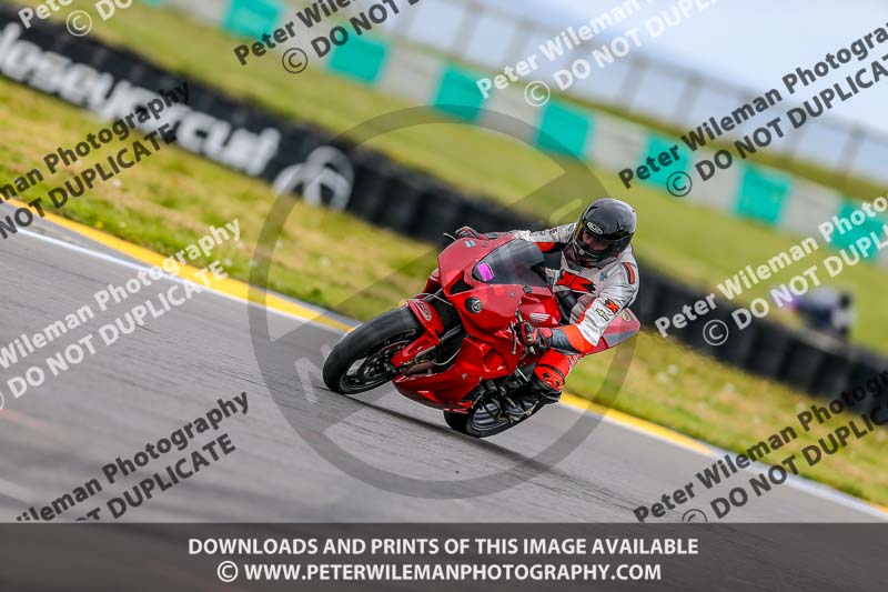 PJM Photography;anglesey no limits trackday;anglesey photographs;anglesey trackday photographs;enduro digital images;event digital images;eventdigitalimages;no limits trackdays;peter wileman photography;racing digital images;trac mon;trackday digital images;trackday photos;ty croes