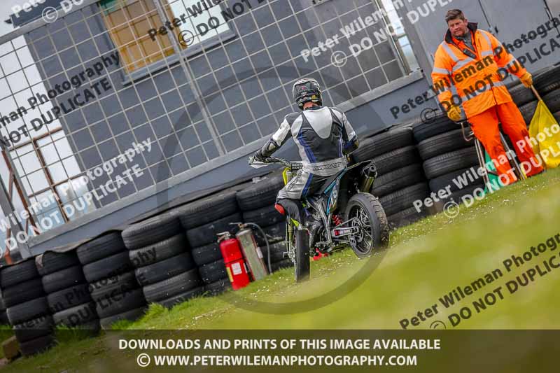 PJM Photography;anglesey no limits trackday;anglesey photographs;anglesey trackday photographs;enduro digital images;event digital images;eventdigitalimages;no limits trackdays;peter wileman photography;racing digital images;trac mon;trackday digital images;trackday photos;ty croes